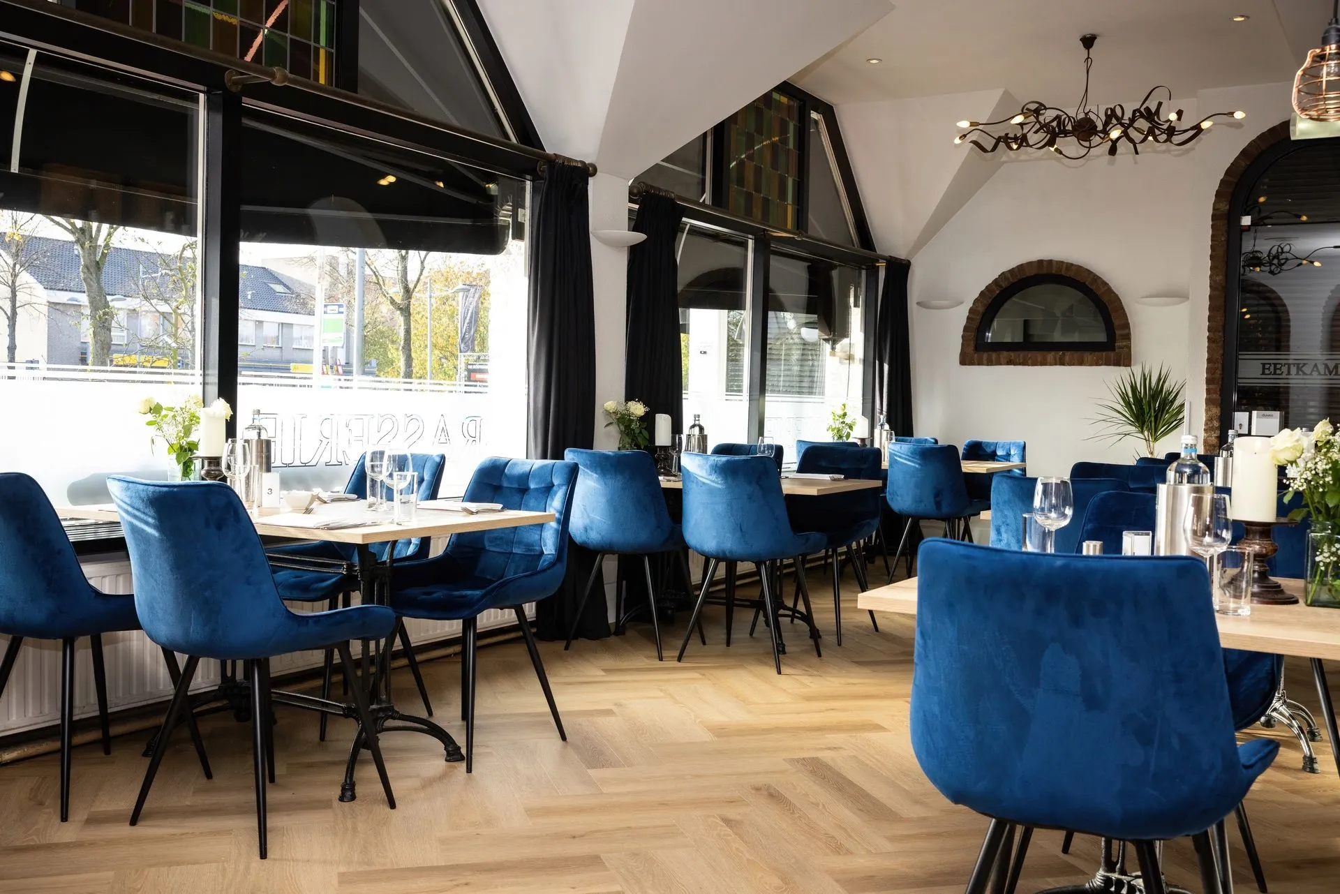 Brasserie 3